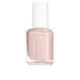 nail polish Essie