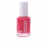 nail polish Essie