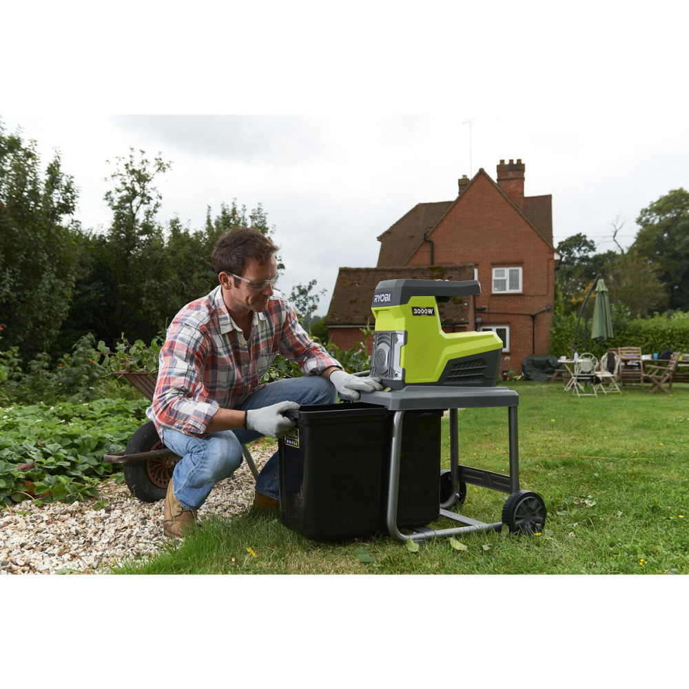 Garden shredder Ryobi RSH3045U 3000 W