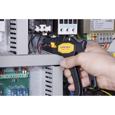 Cable stripping pliers JOKARI Super 4 Plus