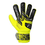 Goalkeeper Gloves Reusch Attrakt Starter Black