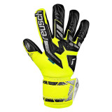 Goalkeeper Gloves Reusch Attrakt Freegel Yellow Adults
