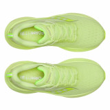 Running Shoes for Adults Saucony Triumph 22 Green