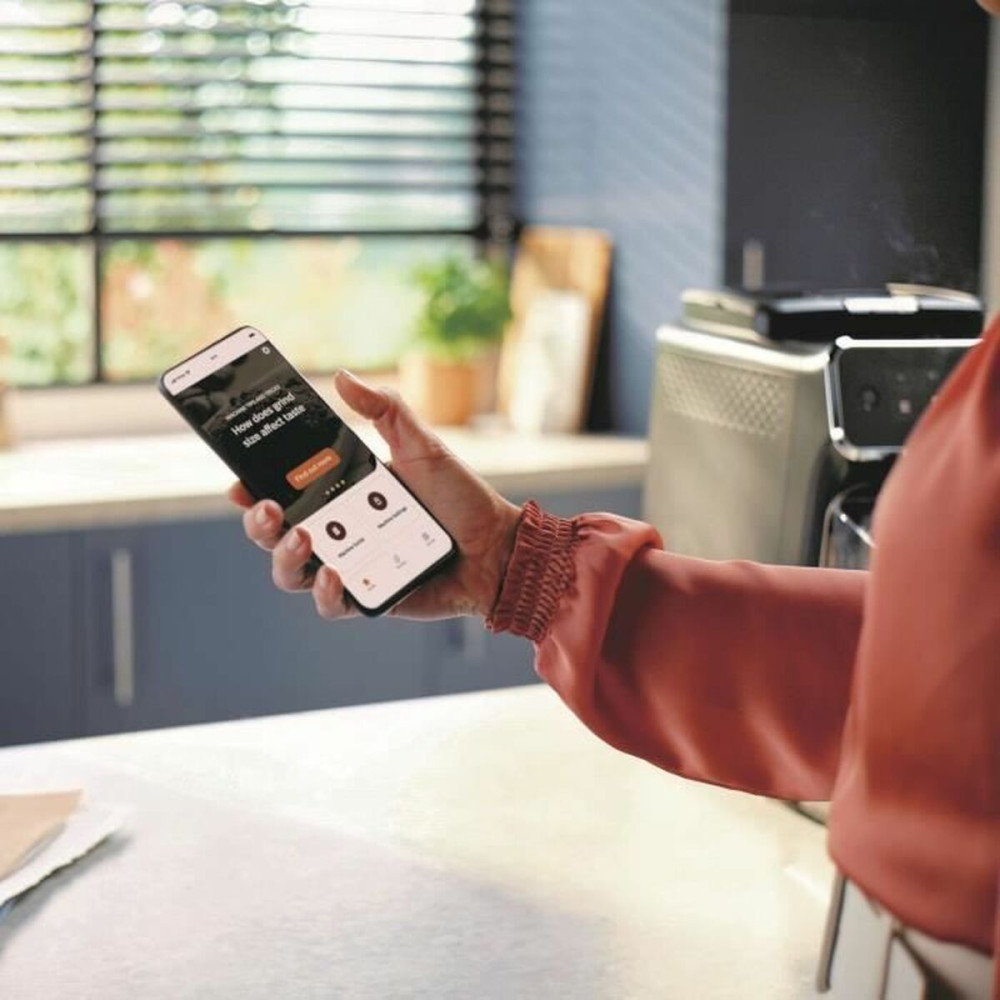 Superautomatic Coffee Maker Philips White 1500 W 15 bar