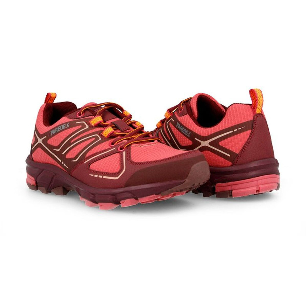 Trail running shoes for women Paredes Cobisa Red Burgundy