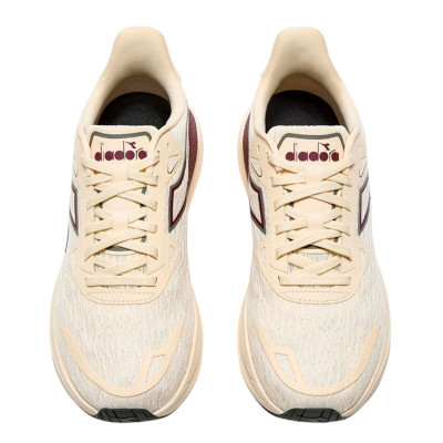 Running Shoes for Adults Diadora Nucleo 2 Whisper Beige