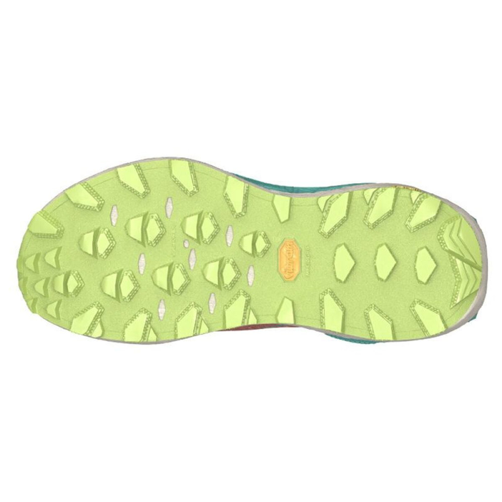 Trail running shoes for women Mizuno Wave Mujin 11 Salmon